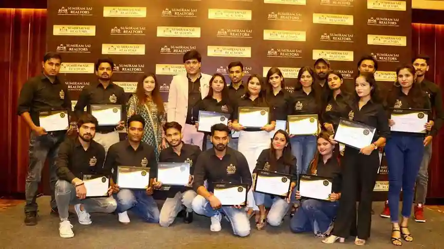Sumiram Sai Realtors Anniversary 21_11Zon
